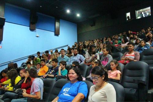 PUBLICO-AMORAS-MOVIECOM-2014